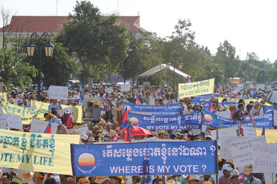 Cambodge – 3e Massive Manifestation de 3 jours du parti CNRP aura lieu le 23 octobre 2013